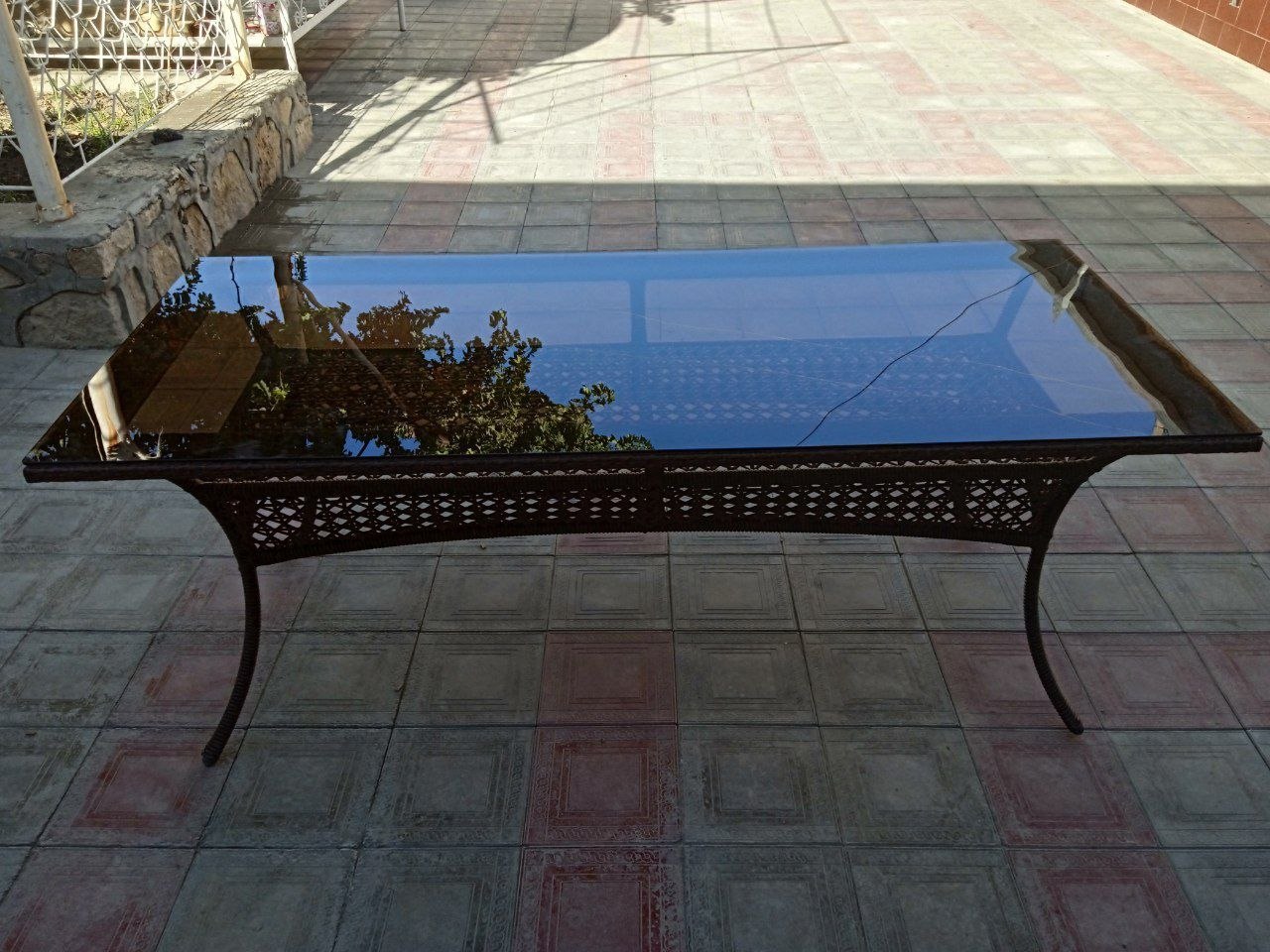 Shisha yuzali to'qima stol